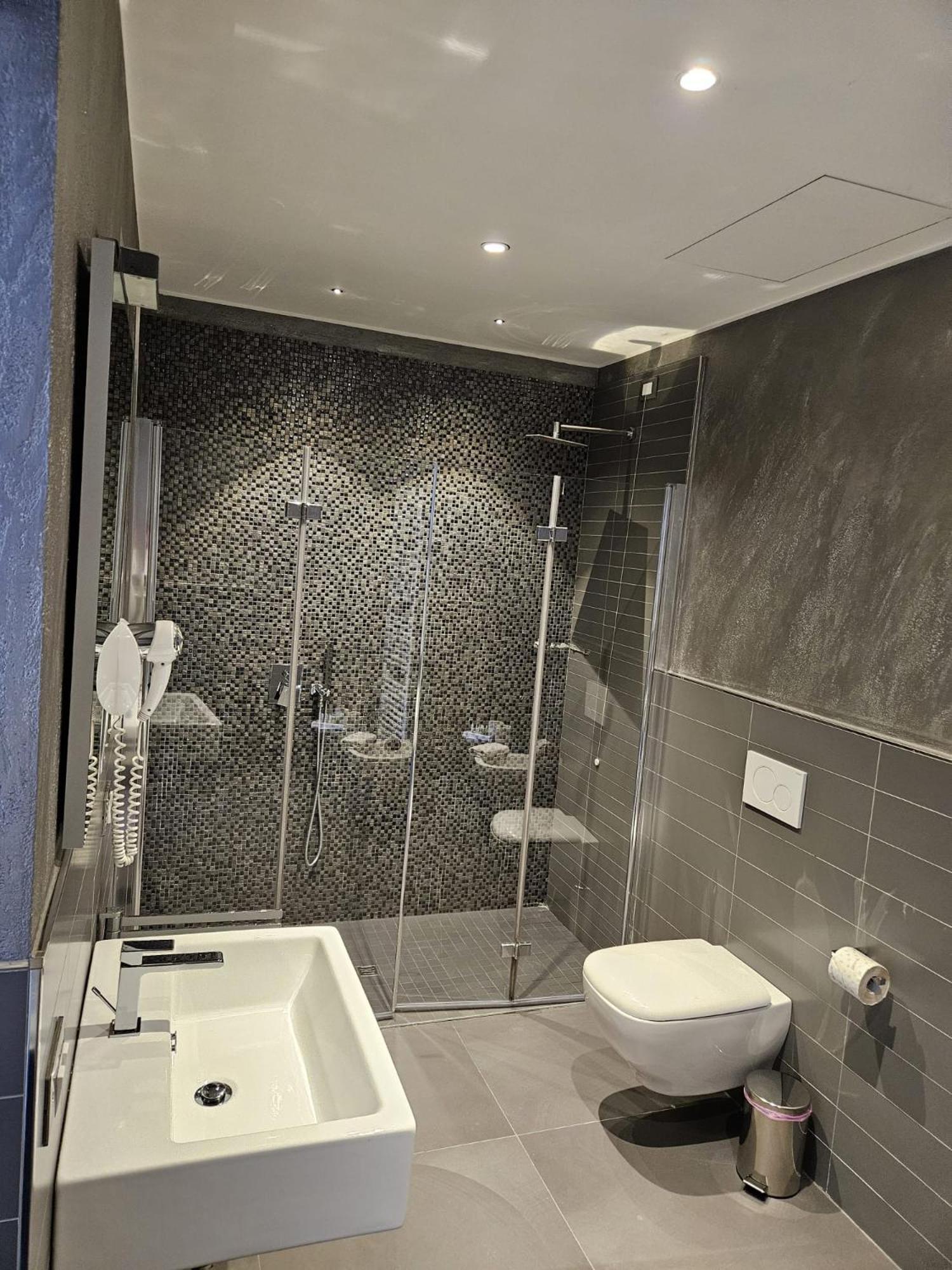 Prima Fila Premium Guest House San Remo Buitenkant foto